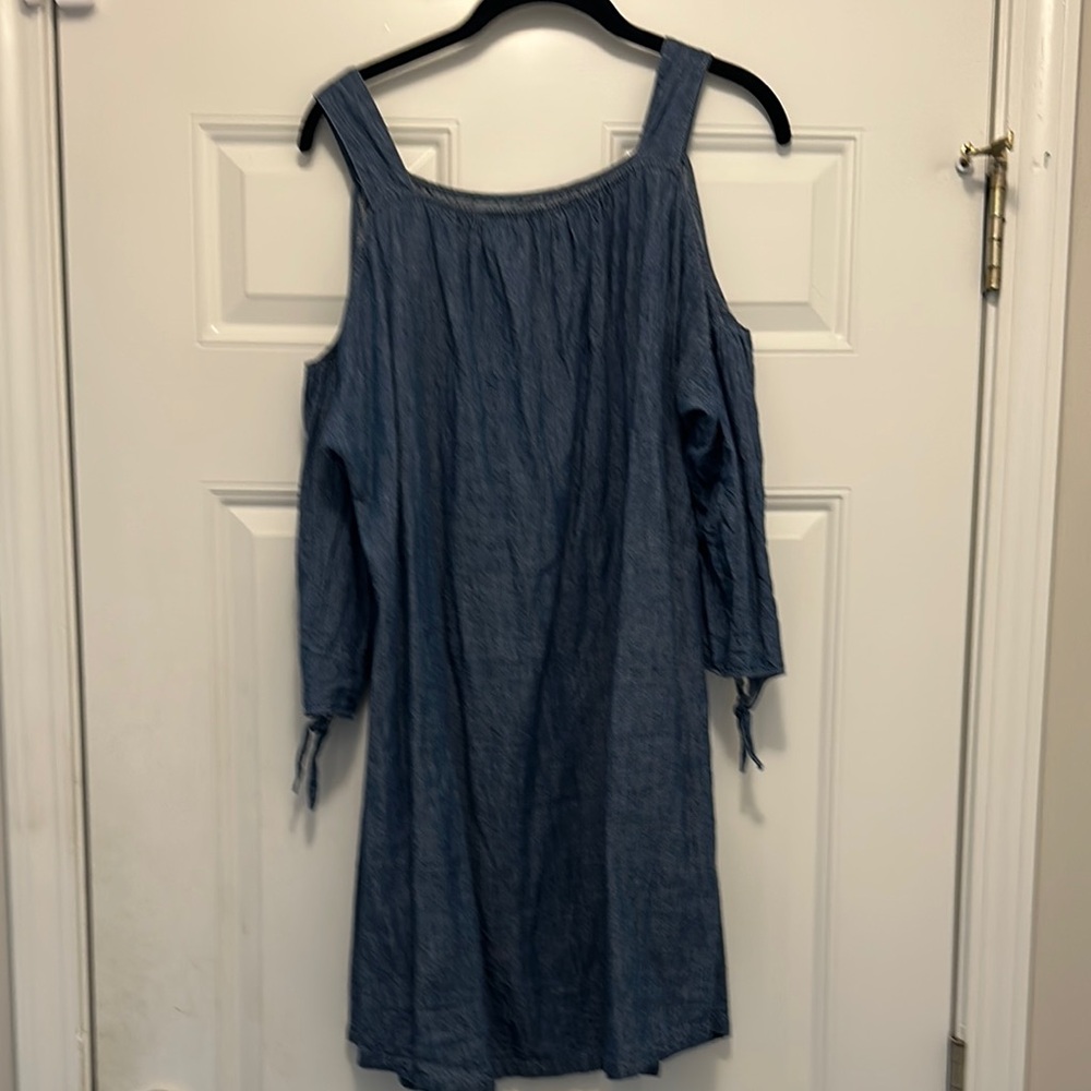 MADEWELL Chambray Cold Shoulder Shift Dress